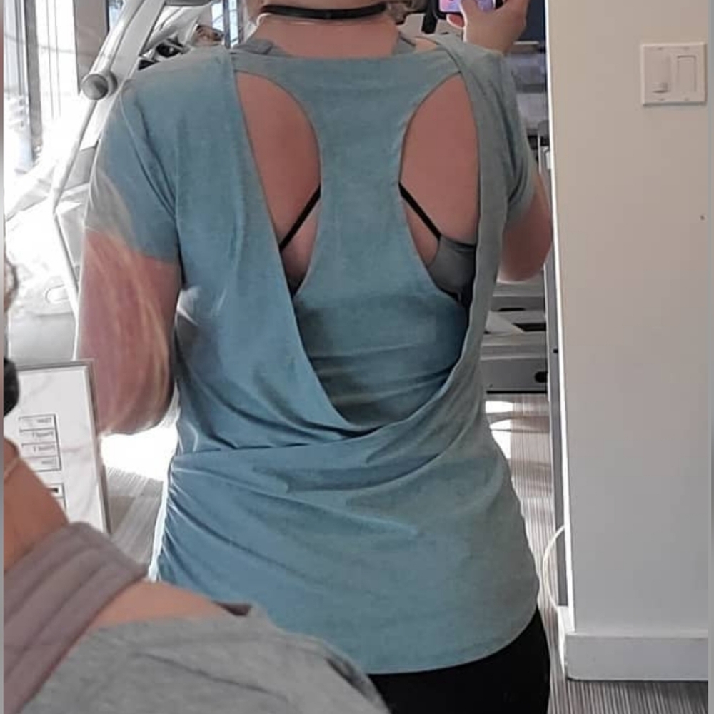 Athletic faux open back tee